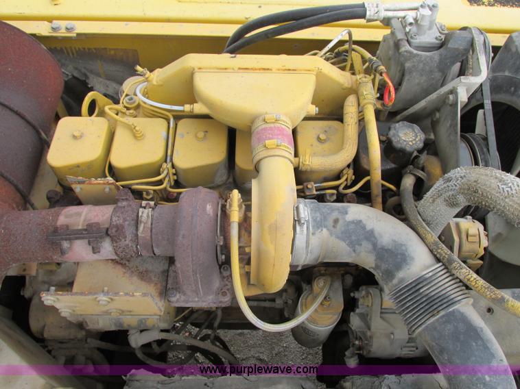 image for item F4880 2000 Komatsu PC220LC-6LE excavator