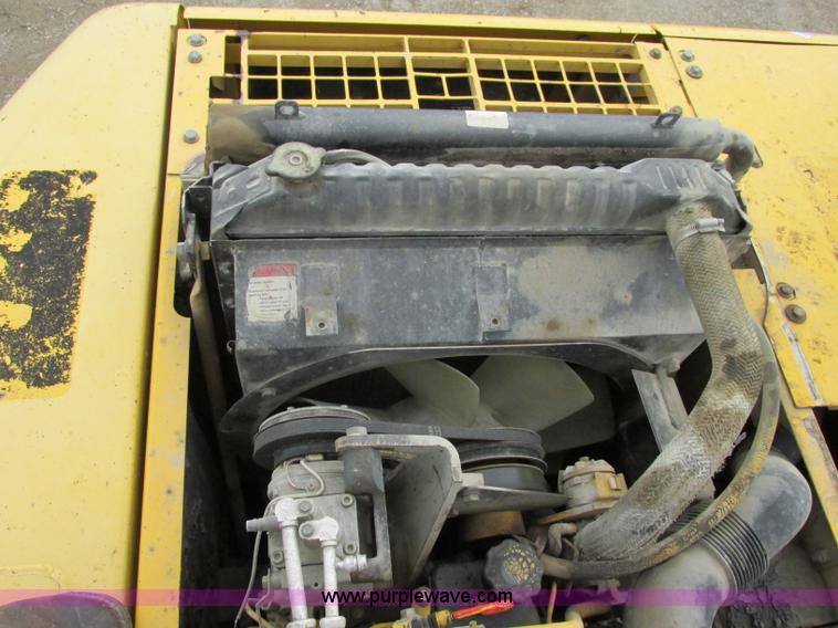 image for item F4880 2000 Komatsu PC220LC-6LE excavator