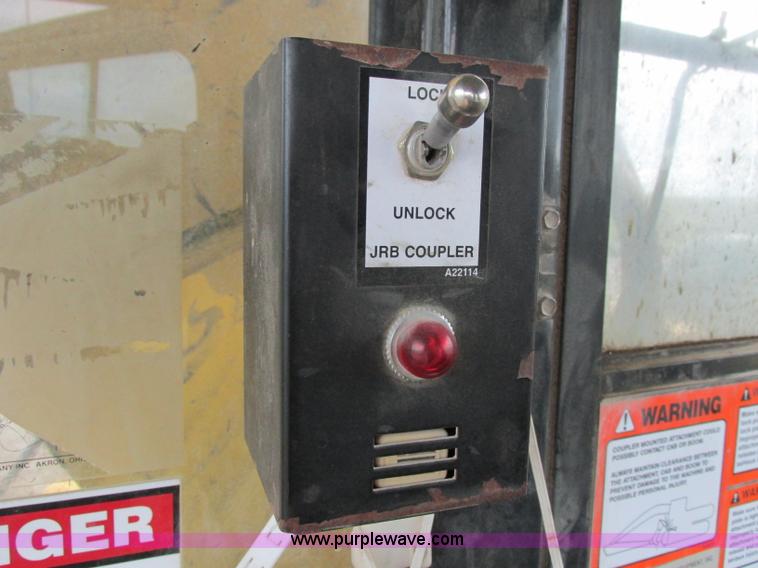 image for item F4880 2000 Komatsu PC220LC-6LE excavator