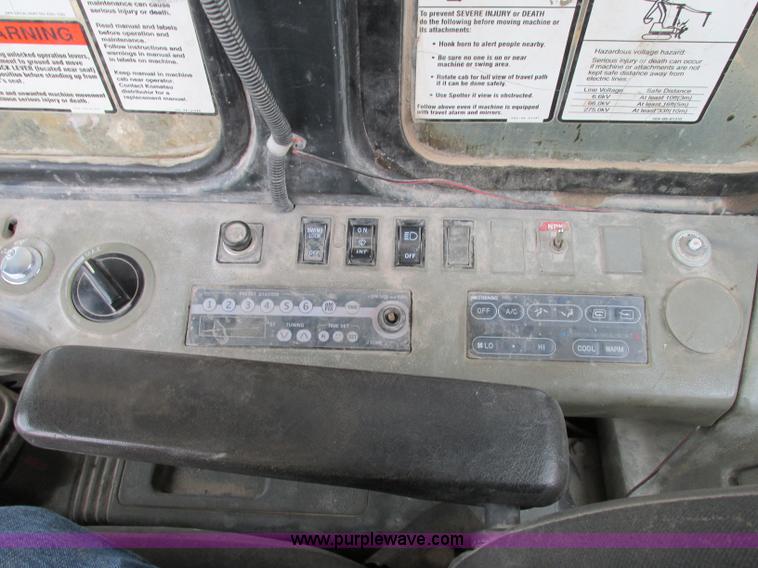 image for item F4880 2000 Komatsu PC220LC-6LE excavator