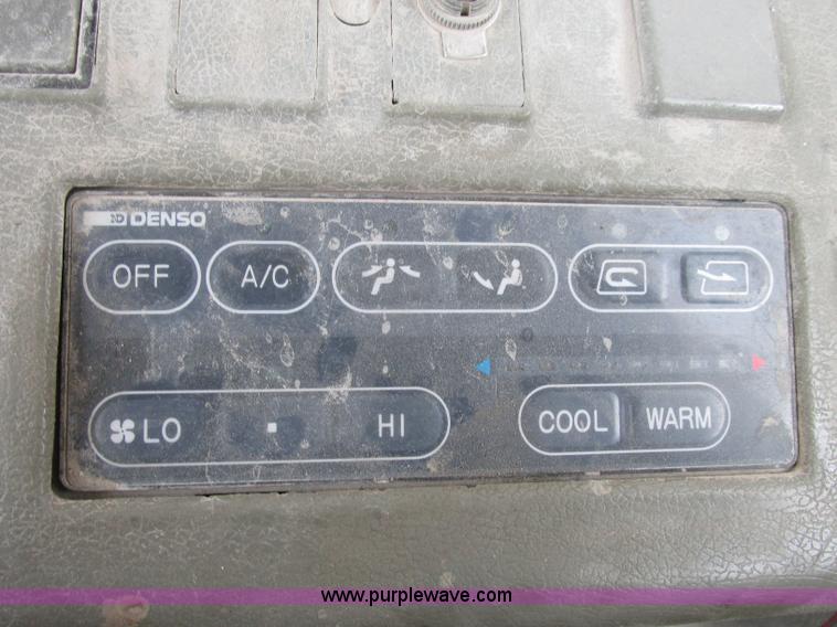 image for item F4880 2000 Komatsu PC220LC-6LE excavator