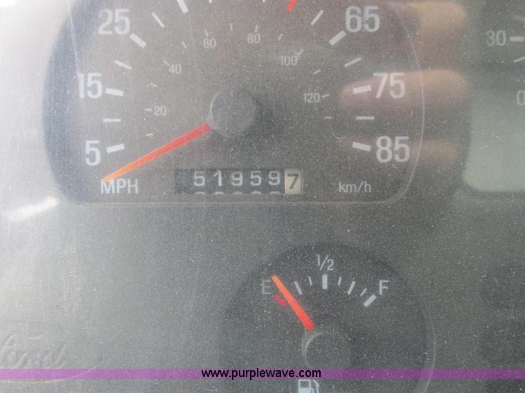 image for item F4882 1998 Ford L9T dump truck