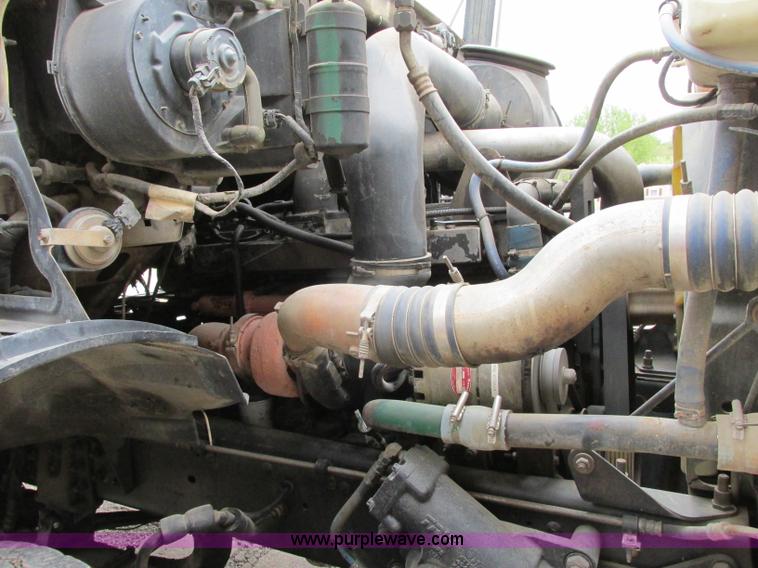 image for item F4882 1998 Ford L9T dump truck