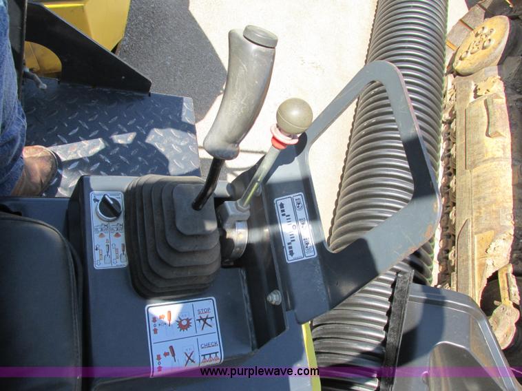 image for item F4886 2002 Bomag BW138AD vibratory smooth drum roller