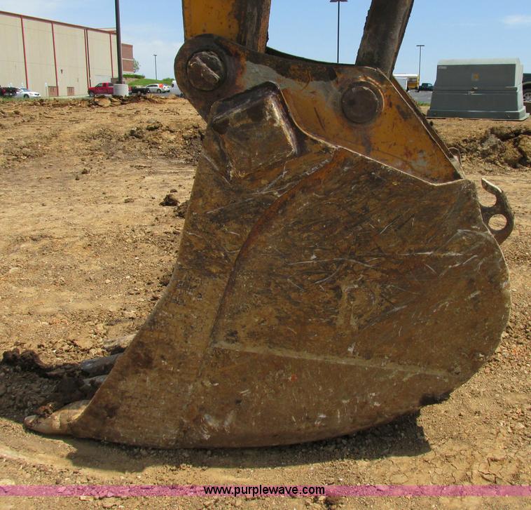 image for item F4894 1990 Komatsu PC400LC-3 excavator