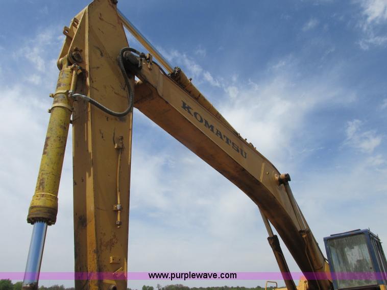 image for item F4894 1990 Komatsu PC400LC-3 excavator