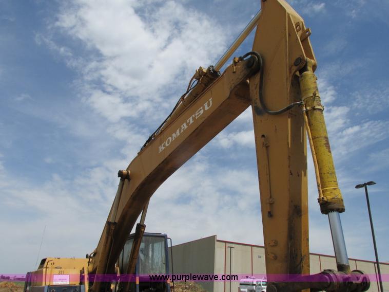 image for item F4894 1990 Komatsu PC400LC-3 excavator