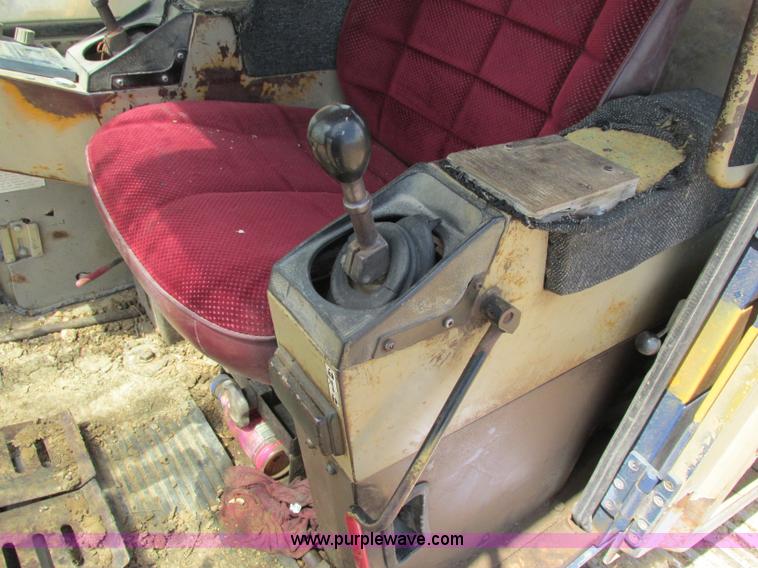 image for item F4894 1990 Komatsu PC400LC-3 excavator