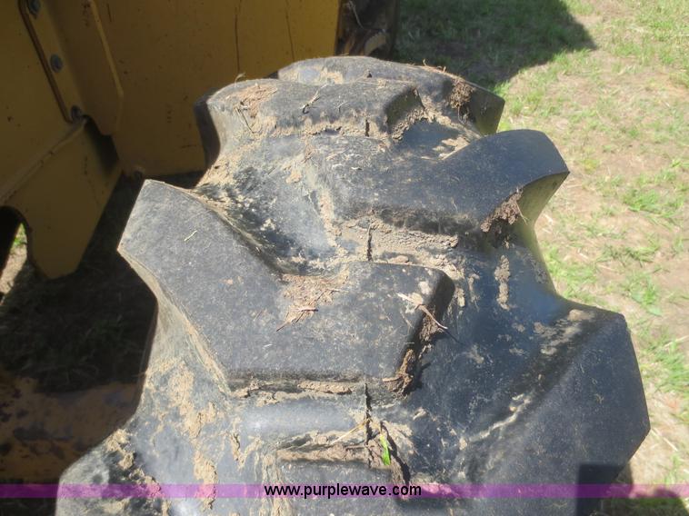 image for item F6906 1997 John Deere 310SE backhoe