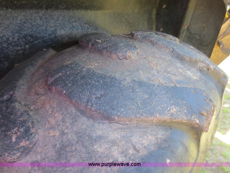 image for item F6906 1997 John Deere 310SE backhoe