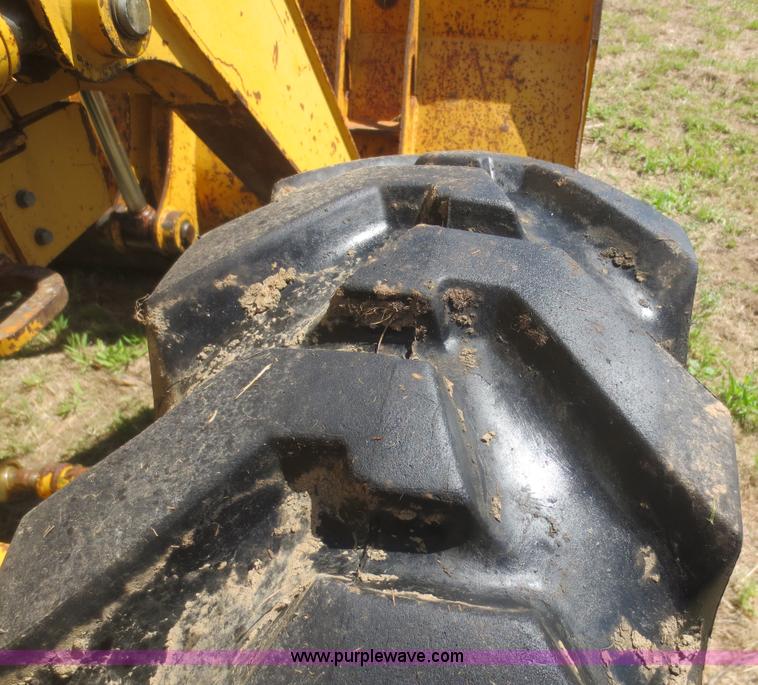 image for item F6906 1997 John Deere 310SE backhoe