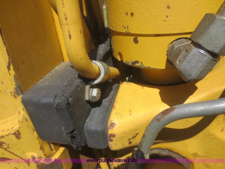 image for item F6906 1997 John Deere 310SE backhoe