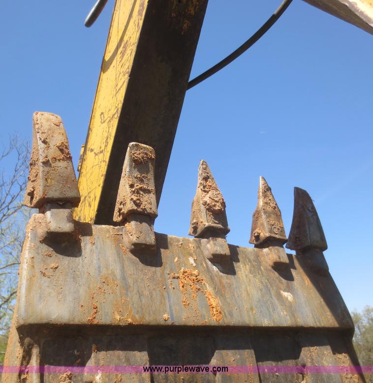 image for item F6906 1997 John Deere 310SE backhoe