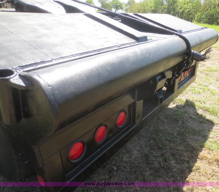 image for item F6907 1991 International F9370 winch truck