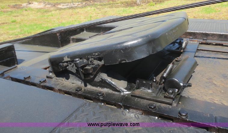 image for item F6907 1991 International F9370 winch truck