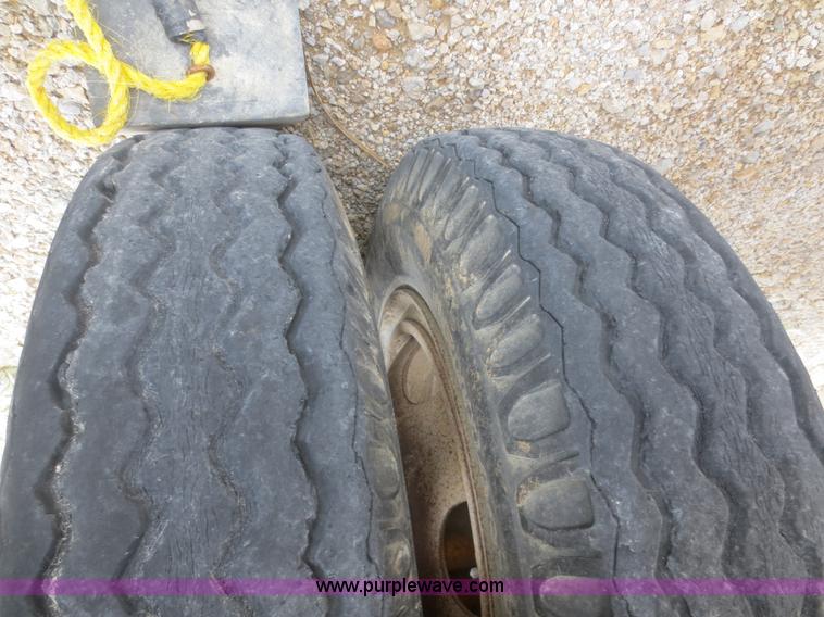 image for item F6924 1994 Butler BPHD-1000 pole trailer