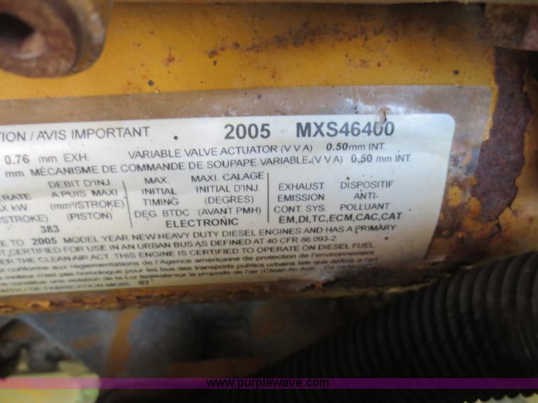 image for item F6929 2006 Peterbilt 379 semi truck