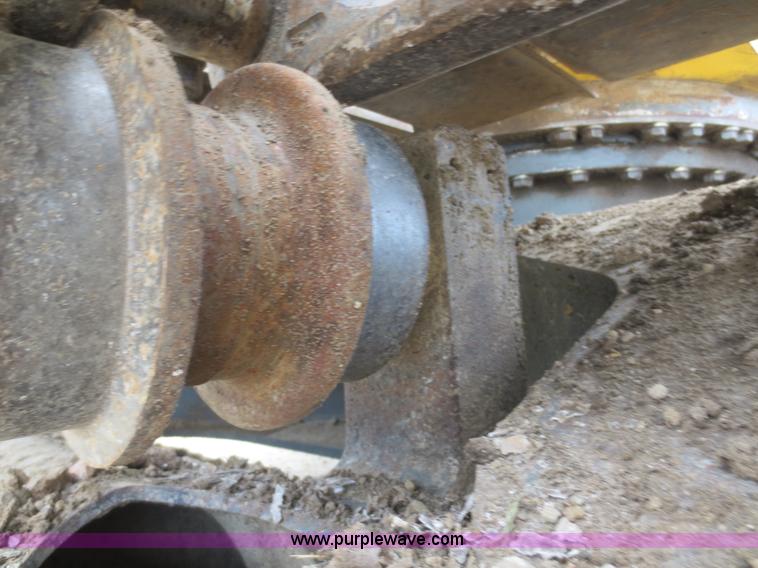 image for item F6941 Komatsu PC220LC-6LE excavator