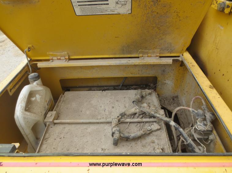 image for item F6941 Komatsu PC220LC-6LE excavator