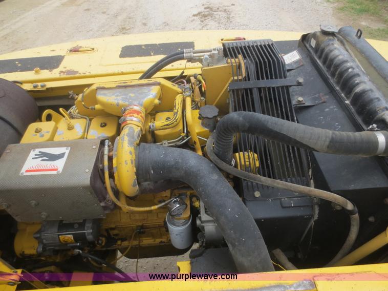 image for item F6941 Komatsu PC220LC-6LE excavator