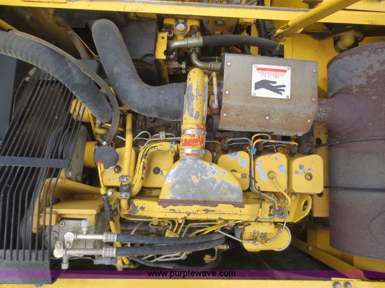 image for item F6941 Komatsu PC220LC-6LE excavator