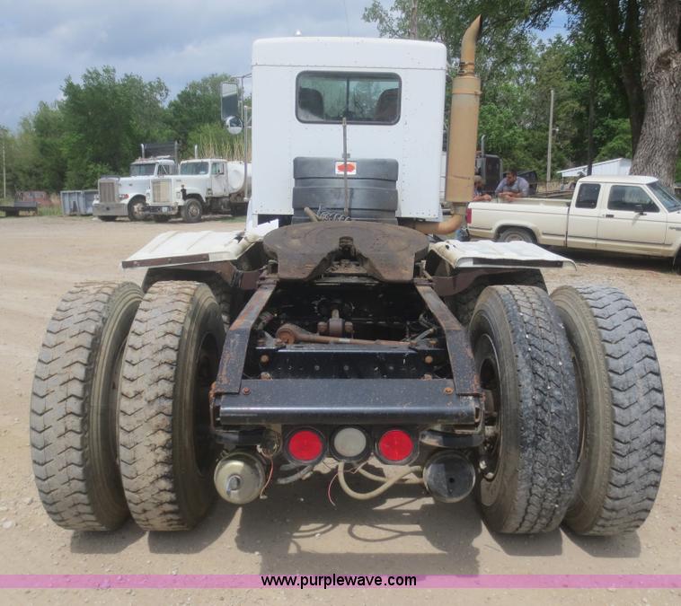 image for item F6944 1996 Kenworth W900B semi truck