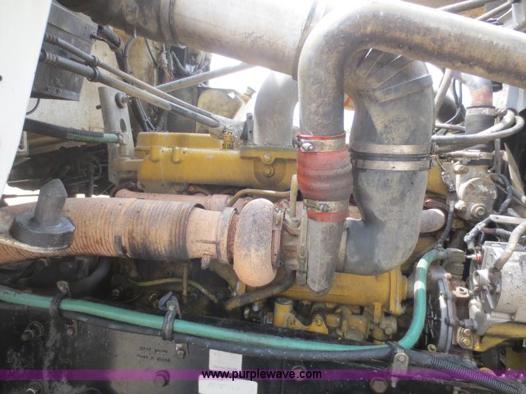 image for item F6944 1996 Kenworth W900B semi truck