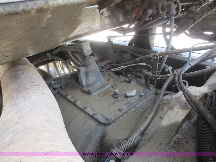 image for item F6944 1996 Kenworth W900B semi truck