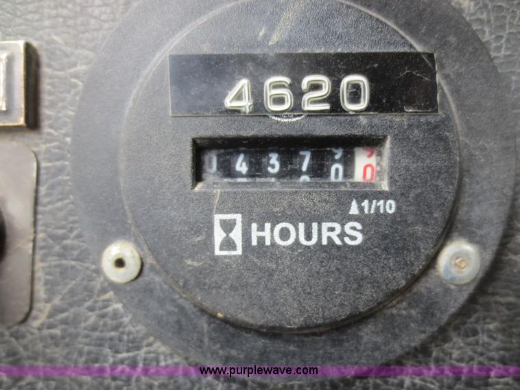 image for item F6944 1996 Kenworth W900B semi truck