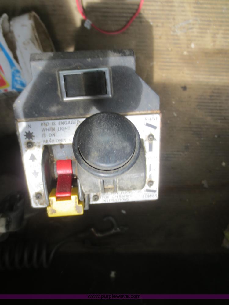 image for item F6944 1996 Kenworth W900B semi truck