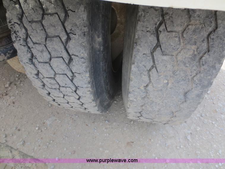 image for item F6945 1996 Kenworth W900B semi truck