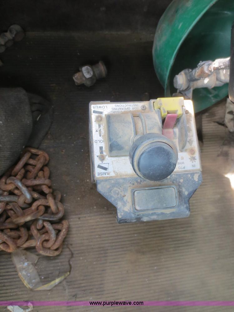 image for item F6945 1996 Kenworth W900B semi truck