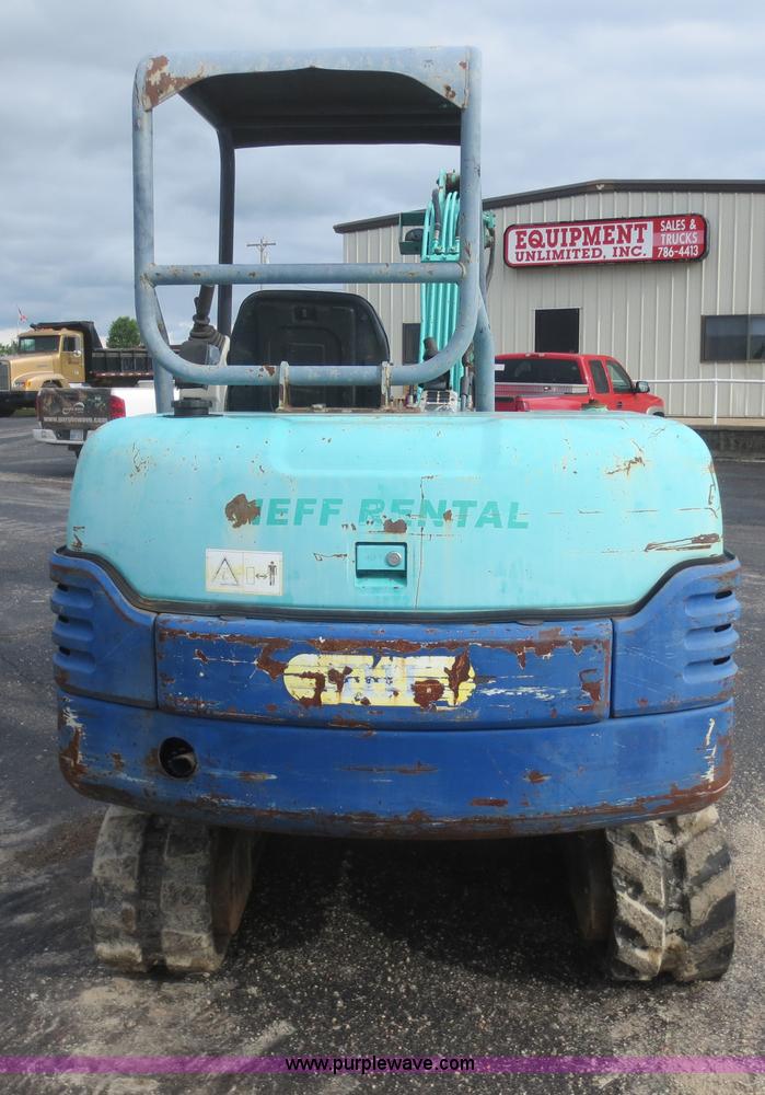 image for item F6974 2006 IHI 35N mini excavator