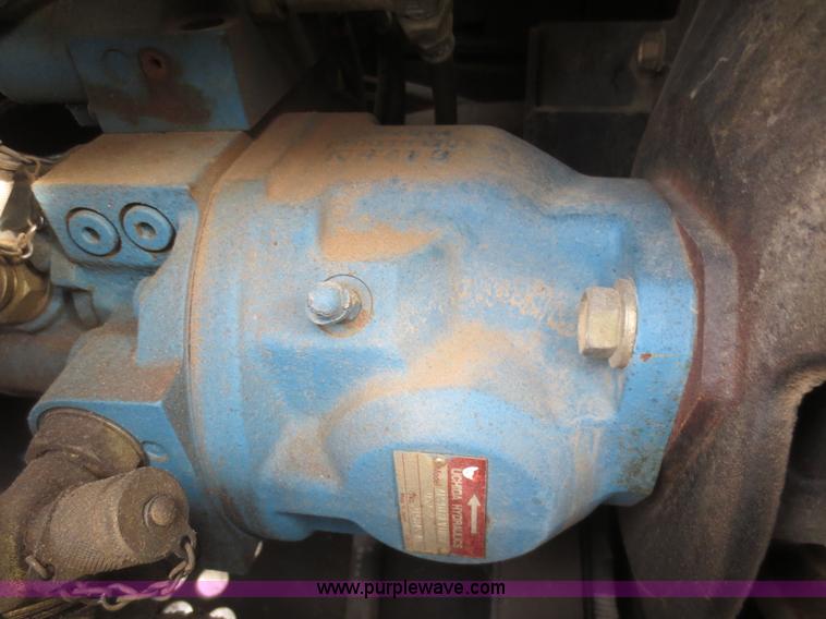 image for item F6974 2006 IHI 35N mini excavator