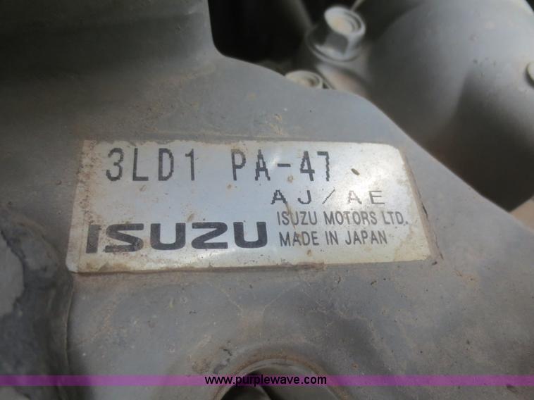 image for item F6974 2006 IHI 35N mini excavator