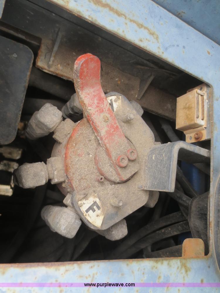 image for item F6974 2006 IHI 35N mini excavator