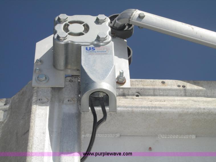 image for item F7380 1992 Mate semi-frameless 26' aluminum end dump trailer