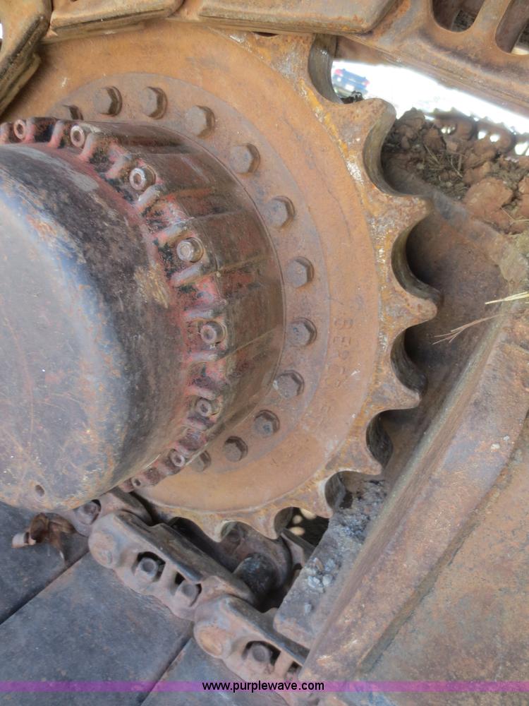 image for item F8265 1992 John Deere 590D excavator