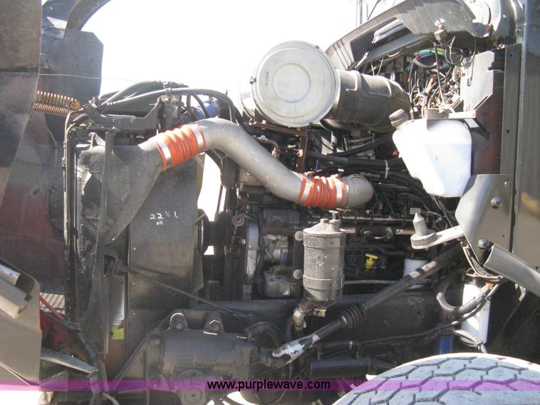 image for item G8281 2005 Kenworth T800 semi truck with knuckle boom crane and winch