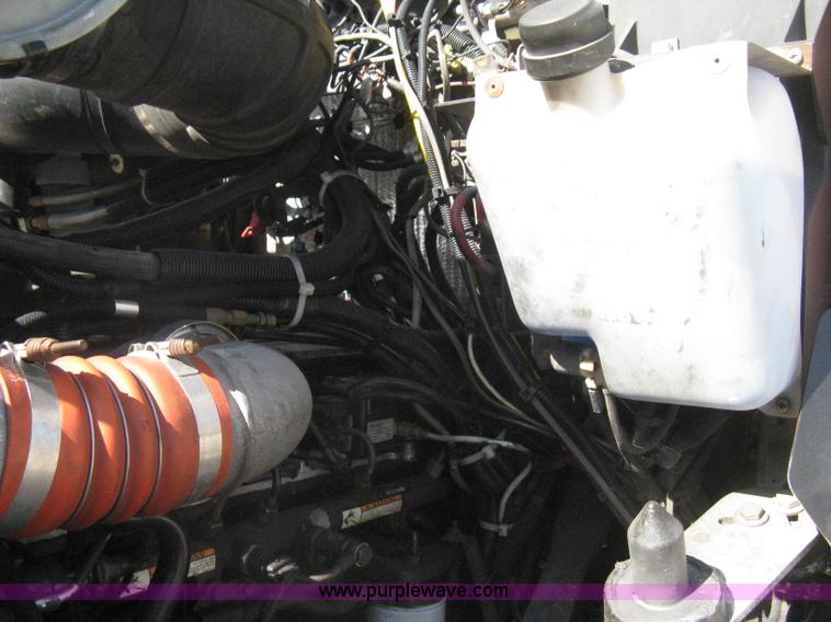 image for item G8281 2005 Kenworth T800 semi truck with knuckle boom crane and winch