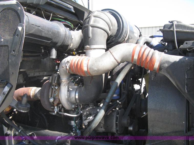 image for item G8281 2005 Kenworth T800 semi truck with knuckle boom crane and winch