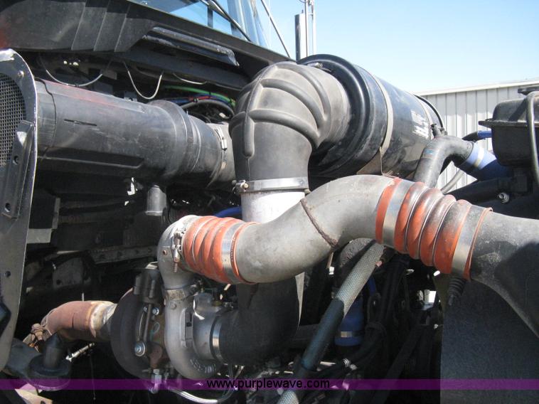 image for item G8281 2005 Kenworth T800 semi truck with knuckle boom crane and winch