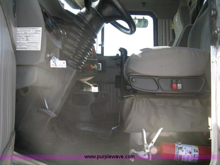 image for item G8281 2005 Kenworth T800 semi truck with knuckle boom crane and winch