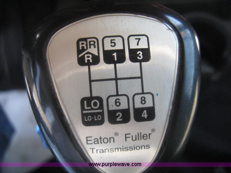 image for item G8281 2005 Kenworth T800 semi truck with knuckle boom crane and winch