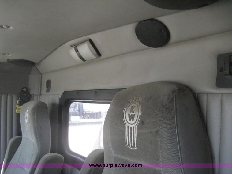 image for item G8281 2005 Kenworth T800 semi truck with knuckle boom crane and winch