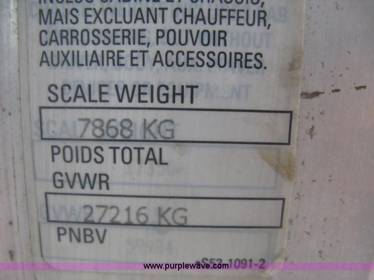 image for item G8281 2005 Kenworth T800 semi truck with knuckle boom crane and winch