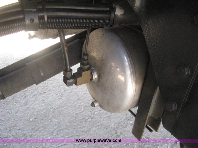 image for item G8281 2005 Kenworth T800 semi truck with knuckle boom crane and winch