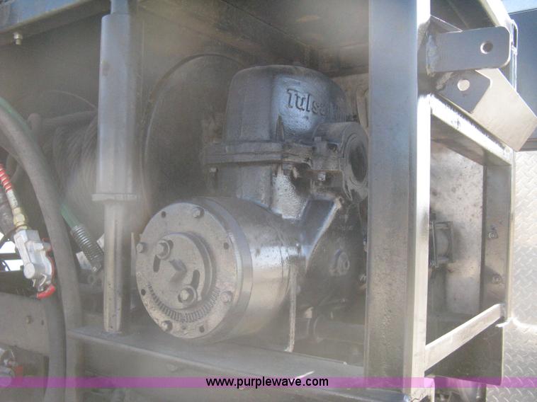 image for item G8281 2005 Kenworth T800 semi truck with knuckle boom crane and winch