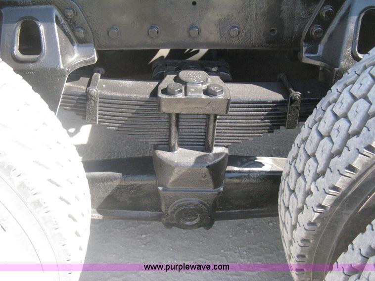 image for item G8281 2005 Kenworth T800 semi truck with knuckle boom crane and winch