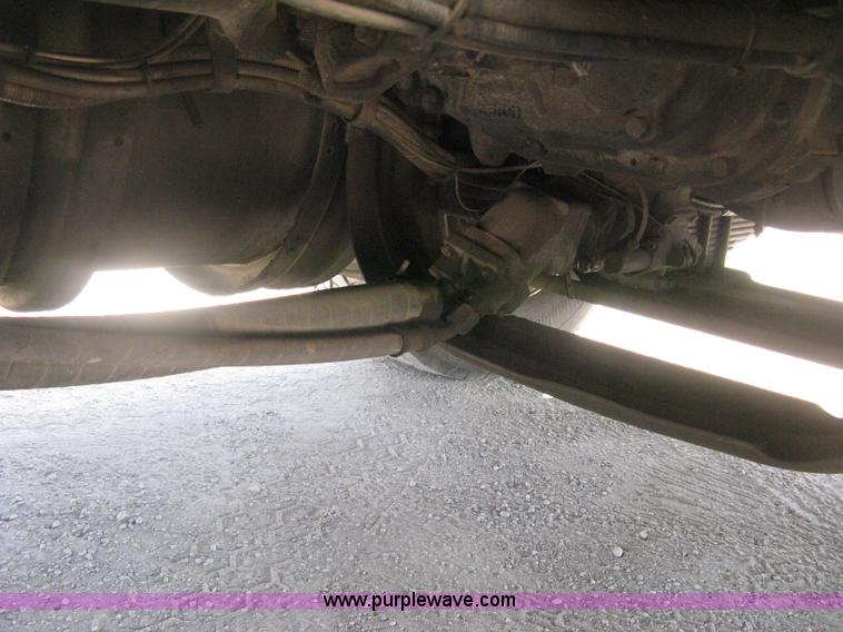 image for item G8281 2005 Kenworth T800 semi truck with knuckle boom crane and winch